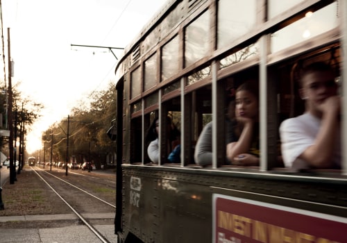 How often does st. charles streetcar run?